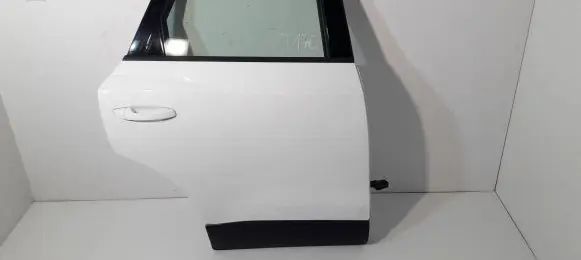 Audi Q3 F3 Rear door