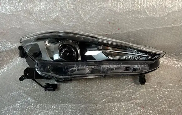 MG MG3 III Headlight/headlamp 11202780