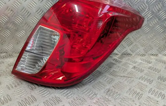 Rear/tail lights
