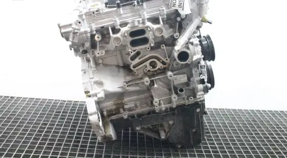 Land Rover Range Rover Velar Engine PT204 AJ200