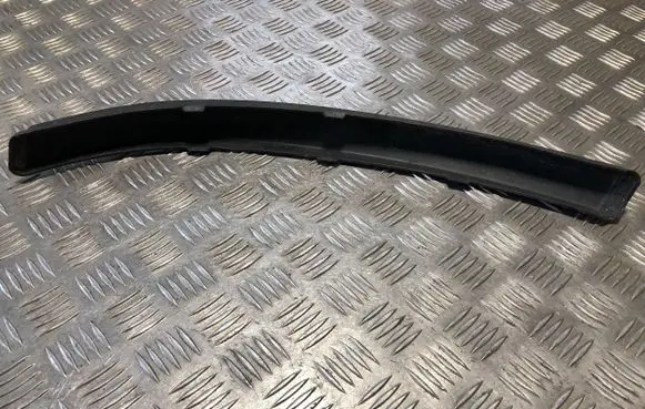 Ford Mondeo Mk III Front bumper splitter molding 1S7117E908