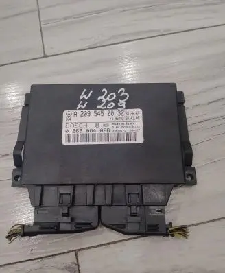 Mercedes-Benz C W203 Parking PDC control unit/module A2095450032