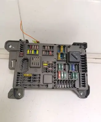 BMW X5 E70 Fuse module 518954021A 693168704