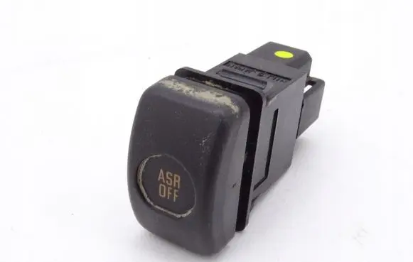Isuzu N Series Fog light switch 64140