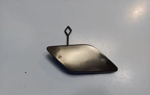 Mercedes-Benz E W212 Front tow hook cap/cover A2128850126