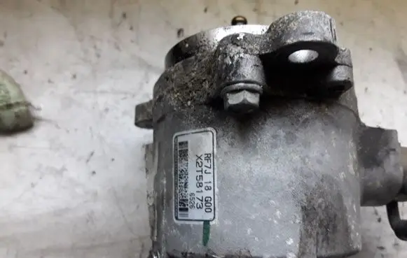 Vacuum pump