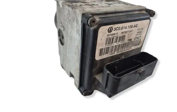 Volkswagen PASSAT B6 ABS Pump 3C0614109AG