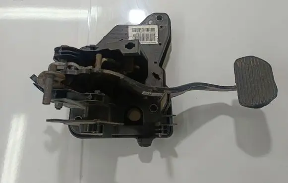 Citroen C5 Brake pedal 9665382780