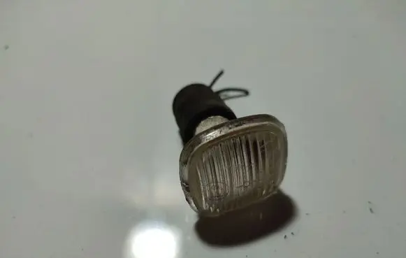 Skoda Octavia Mk1 (1U) Front fender indicator light 