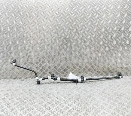 Tesla Model 3 Highland Engine coolant pipe/hose 107757600F