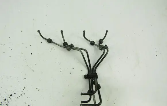 Opel Meriva A Fuel injector supply line/pipe 