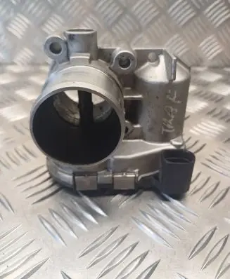 Renault Trafic II (X83) Throttle valve 8200330810G 0281002681 H8200330812