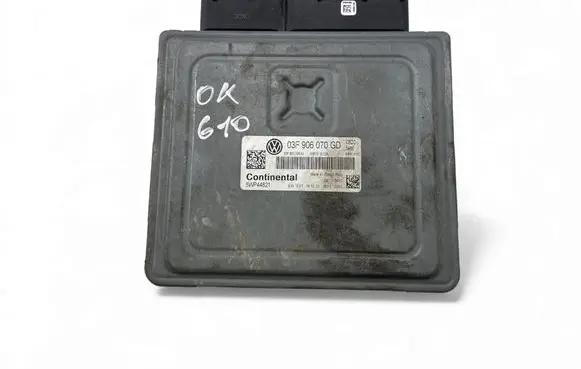 Volkswagen Polo V 6R Engine control unit/module ECU 03F906070GD