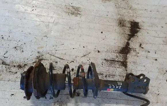 Toyota Avensis T220 Front shock absorber with coil spring NOCODE