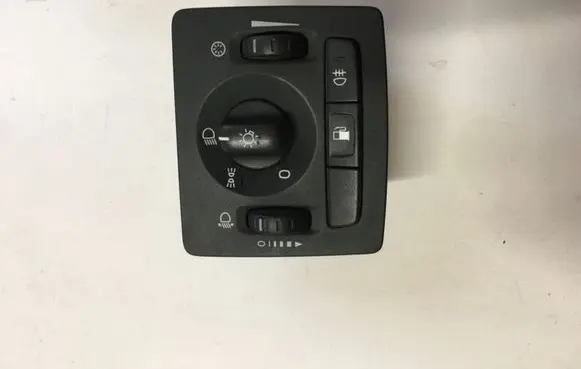 Volvo V50 Light switch 30669734 04W43T