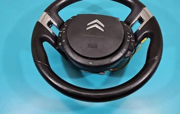 Steering wheel