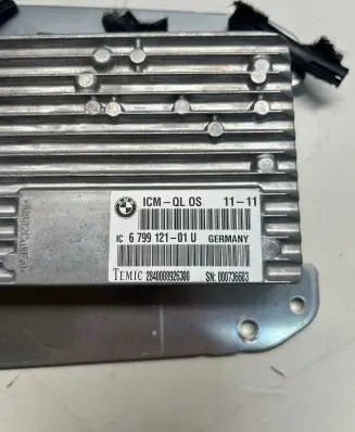 BMW X6 E71 Fuel injection pump control unit/module 6799121 G68MANY