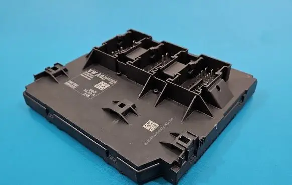 Volkswagen PASSAT B7 Central body control module 3AA937087A IMPRK1587773