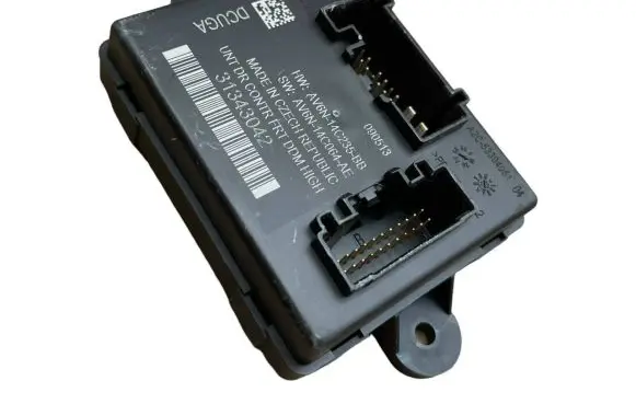 Volvo V40 Door control unit/module 31343042 AV6N14C235BB AV6N14C064AE