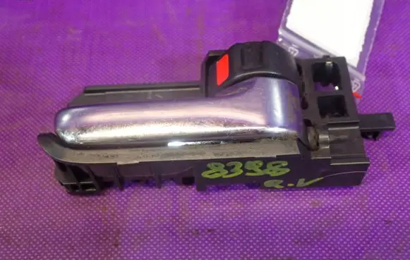 Toyota Corolla E120 E130 Front door interior handle