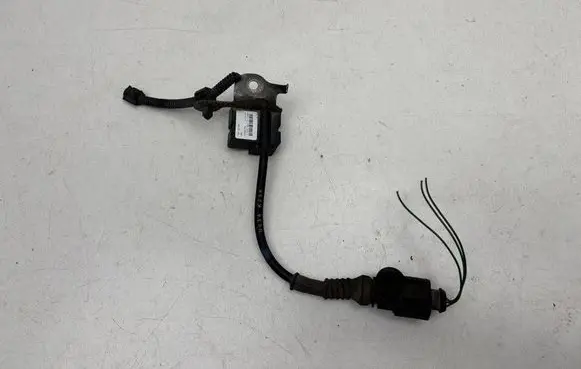 Volkswagen Touareg I ABS wheel speed sensor 7L0907674A