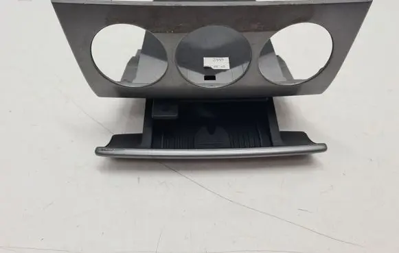 Peugeot 308 Ashtray (front) 9658691077