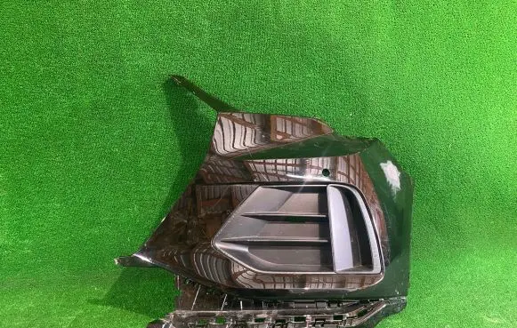 Audi Q3 F3 Front bumper corner part panel trim 