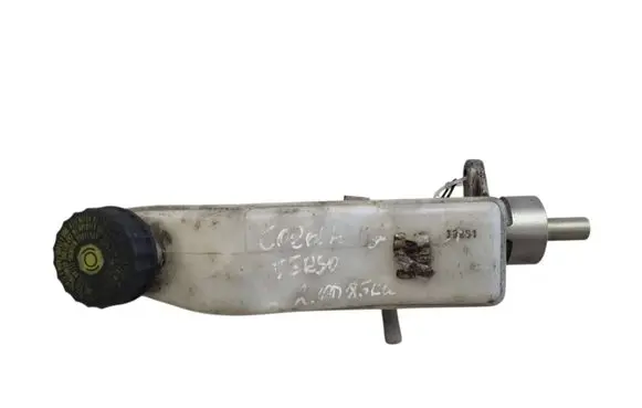 Toyota Avensis Verso Master brake cylinder 0204254155 25113379