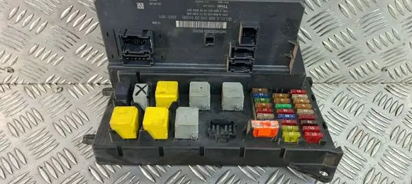 Volkswagen Crafter SAM control unit A9065452901