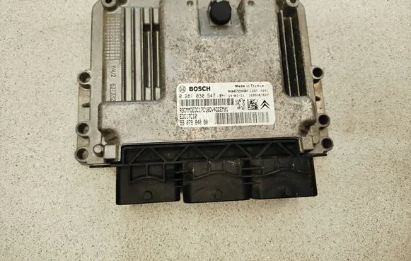 Citroen C3 Pluriel Engine control unit/module 9666729680 9807984080 0281030547