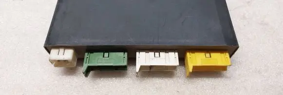 BMW 5 E34 Comfort/convenience module 61351379740