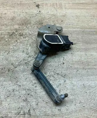 BMW 5 E60 E61 Headlight/headlamp level sensor 6776614 67766149 2122