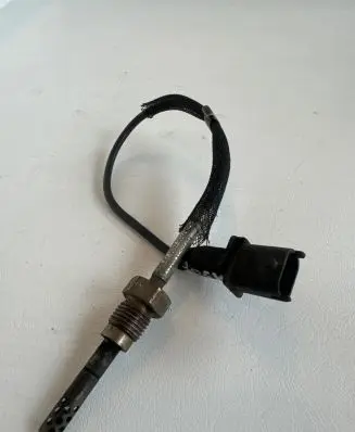 Opel Astra H Exhaust gas temperature sensor 55355404 04479697007700278