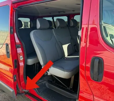 Opel Vivaro Sliding door check strap stopper 12381 65710