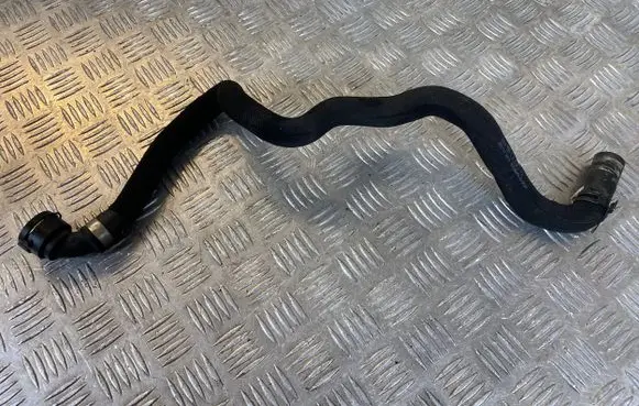 Audi A4 S4 B7 8E 8H Coolant pipe/hose 8E0121109R