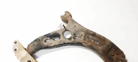 Volkswagen Golf VI Front lower control arm/wishbone