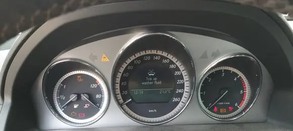 Mercedes-Benz C W204 Speedometer (instrument cluster) A2049002105 2049002105