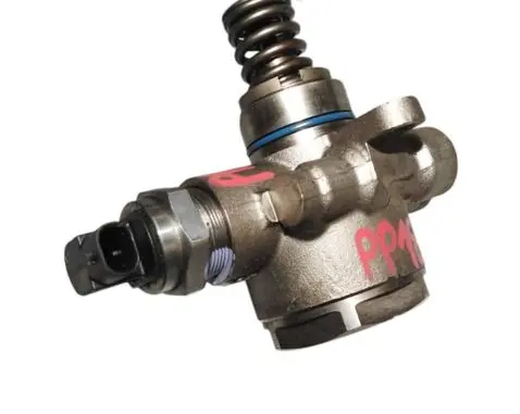 Audi A5 Fuel injection high pressure pump 06M127A01