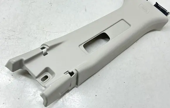Subaru Crosstrek III (B) pillar trim (top) 94053FL100