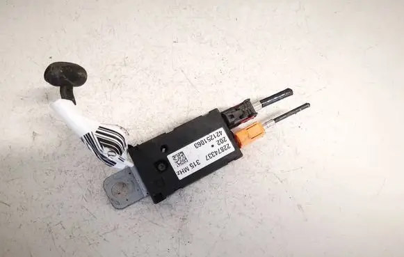 Antenna control unit