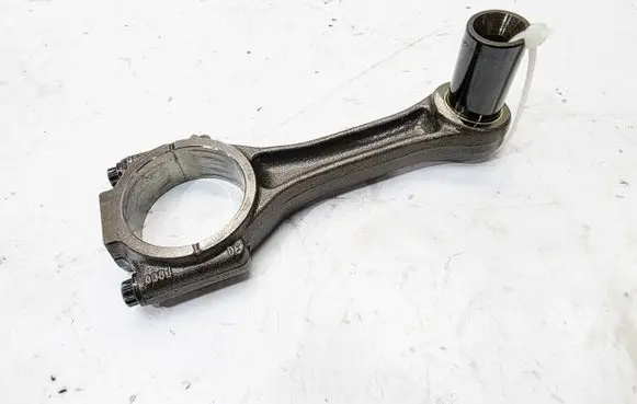 Audi A4 S4 B8 8K Connecting rod/conrod 038J
