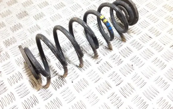 Audi A3 S3 A3 Sportback 8P Rear coil spring