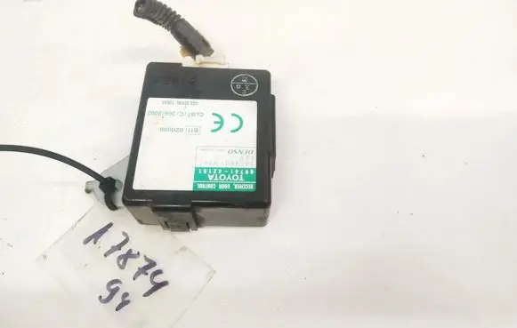 Toyota RAV 4 (XA20) Door control unit/module 8974142151 89741-42151