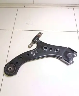 Toyota RAV 4 (XA40) Front control arm