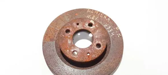 Nissan Almera Front brake disc ventiliuojamas