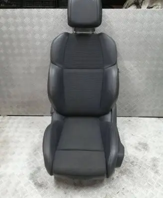Peugeot 508 RXH Front passenger seat 