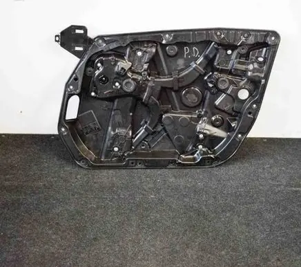 Mercedes-Benz C W205 Front door window regulator with motor A2057226200