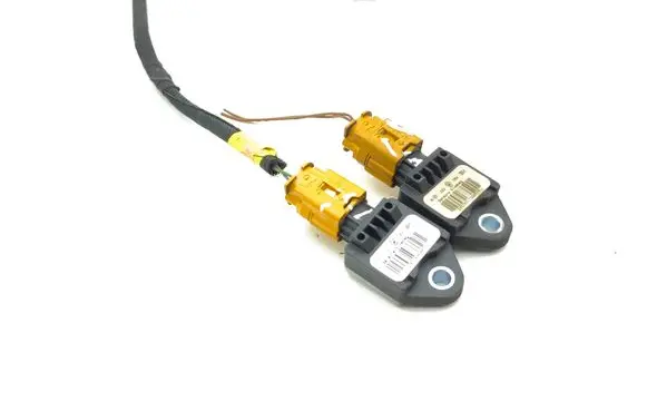Maserati Quattroporte Airbag deployment crash/impact sensor 19378314960437