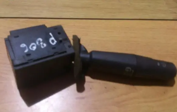 Peugeot 306 Wiper control stalk 96171693zl
