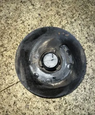 BMW 5 E39 Front coil spring rubber mount 1093786
